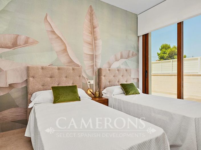 Image No.18-3 Bed Villa for sale