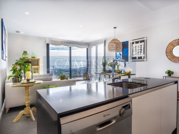 Image No.11-3 Bed Property for sale