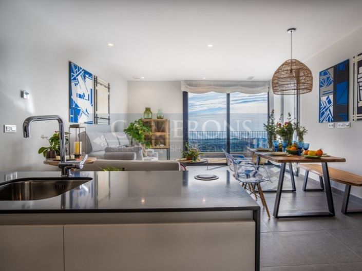 Image No.14-3 Bed Property for sale