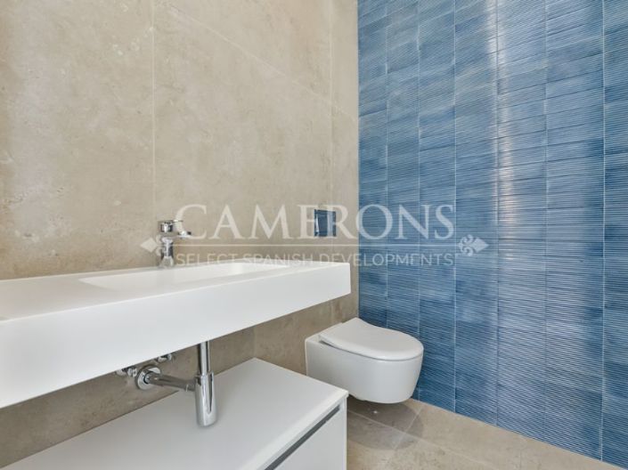 Image No.18-4 Bed Villa for sale