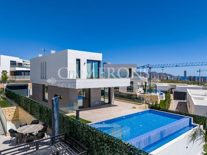 Image No.28-4 Bed Villa for sale