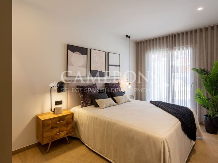 Image No.15-2 Bed Apartment for sale