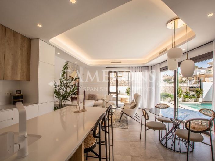 Image No.5-Villa de 3 chambres à vendre à Villamartin