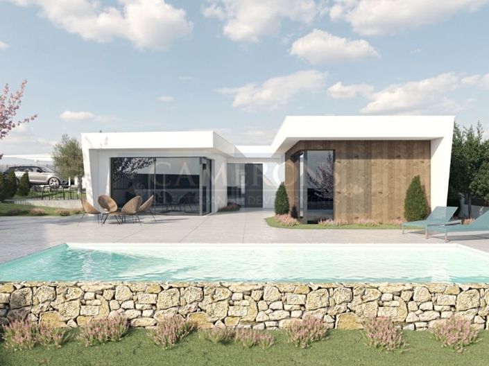 Image No.1-Propriété de 4 chambres à vendre à Altaona Golf