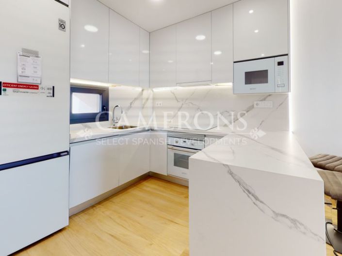 Image No.8-2 Bed Apartment for sale