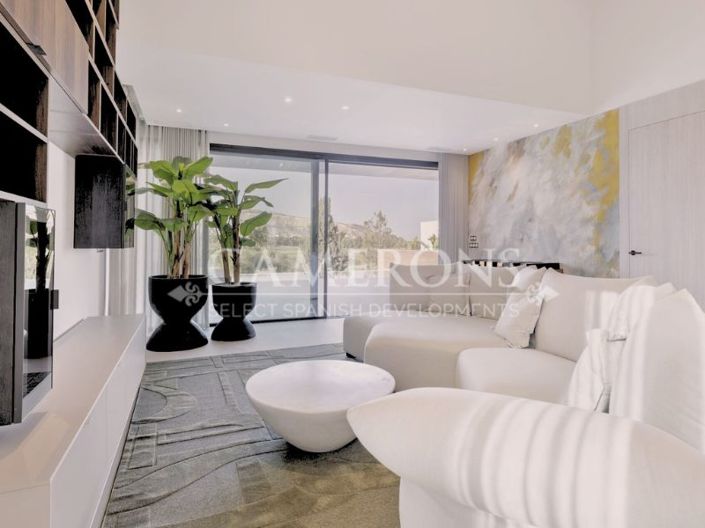 Image No.6-3 Bed Villa for sale