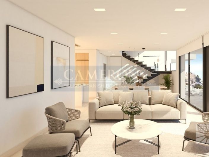 Image No.3-4 Bed Villa for sale