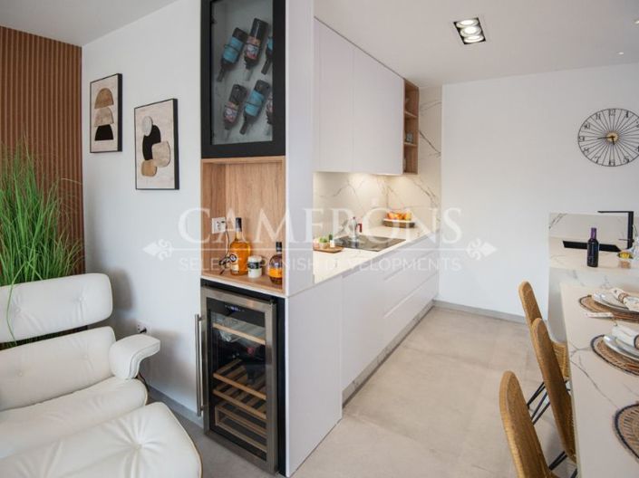 Image No.10-3 Bed Apartment for sale