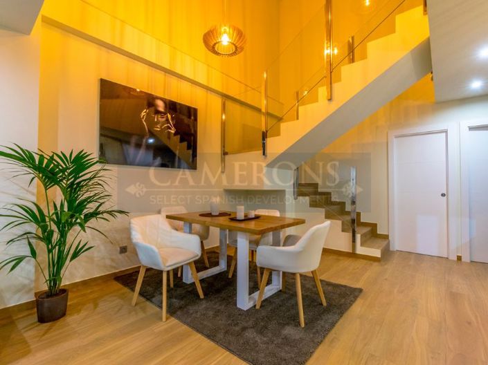 Image No.10-3 Bed Villa for sale