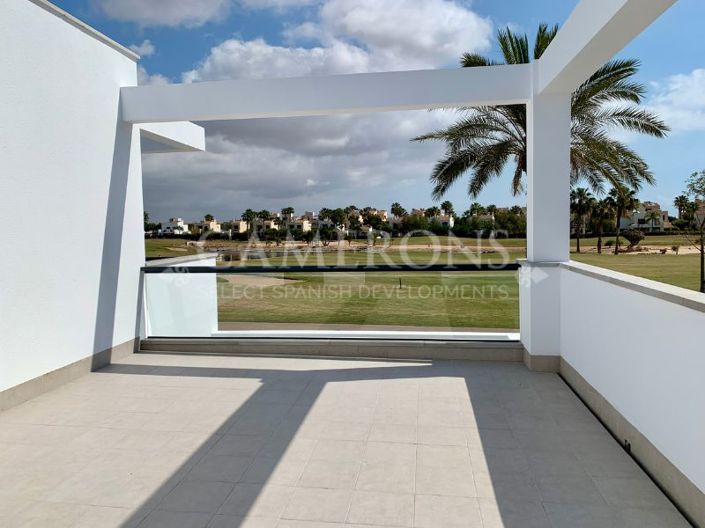 Image No.4-4 Bed Villa for sale