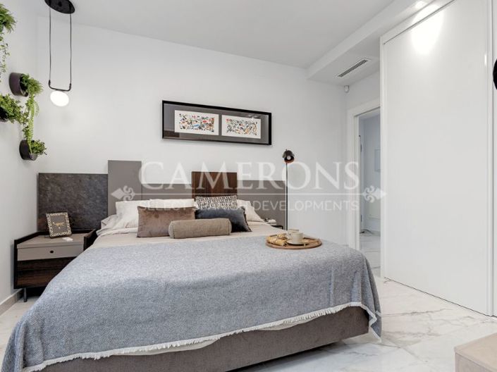 Image No.18-2 Bed Apartment for sale