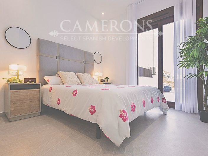 Image No.21-2 Bed Villa for sale