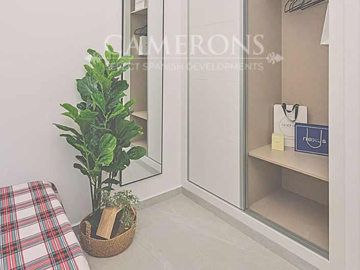 Image No.26-3 Bed Townhouse for sale