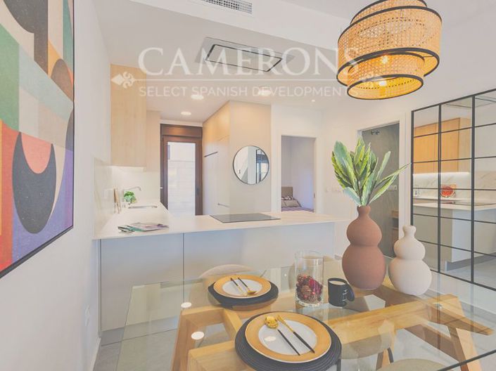 Image No.8-3 Bed Townhouse for sale