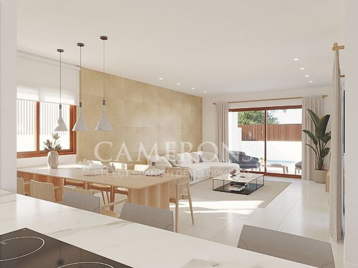 Image No.4-4 Bed Villa for sale