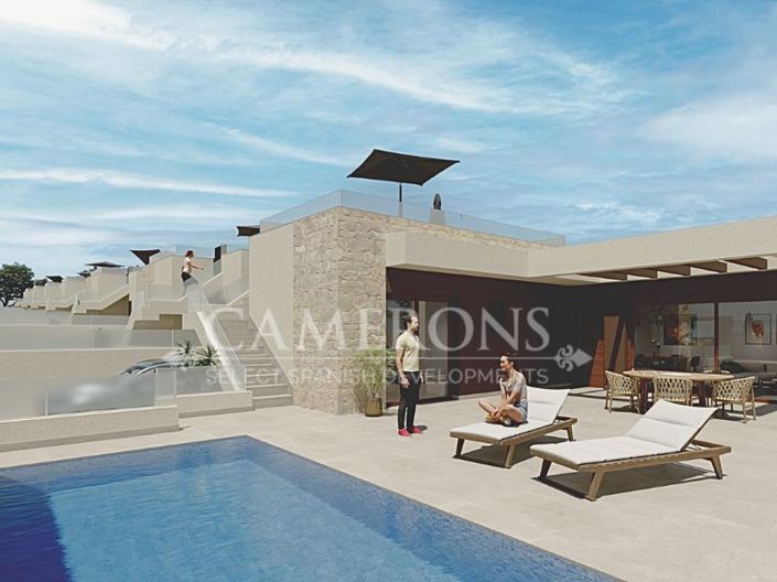 Image No.3-3 Bed Property for sale