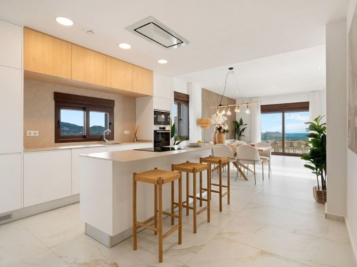 Image No.12-3 Bed Property for sale