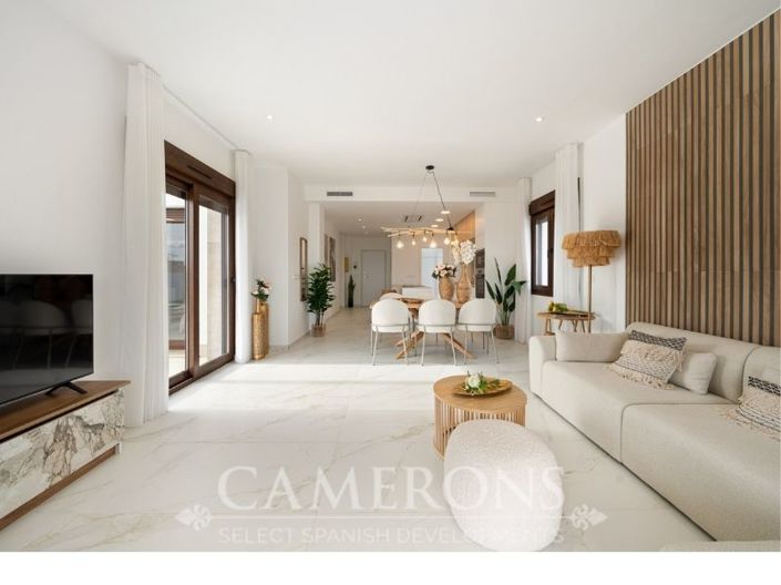 Image No.20-3 Bed Property for sale