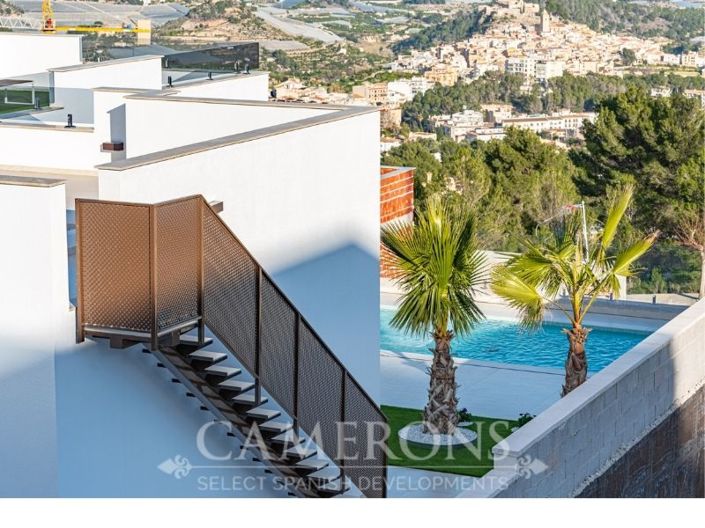 Image No.35-3 Bed Property for sale