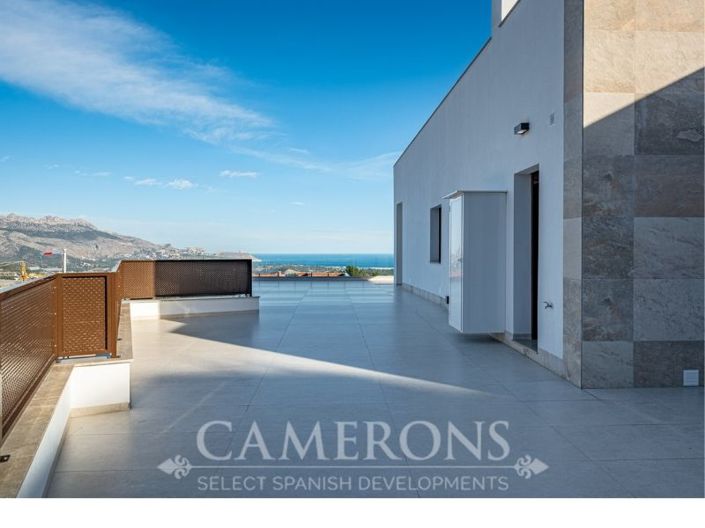 Image No.36-3 Bed Property for sale