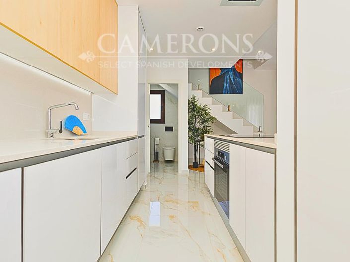 Image No.11-3 Bed Villa for sale