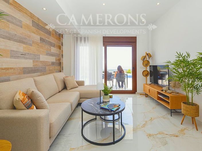 Image No.12-3 Bed Villa for sale