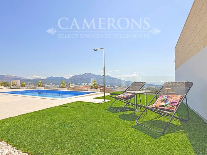 Image No.9-3 Bed Villa for sale