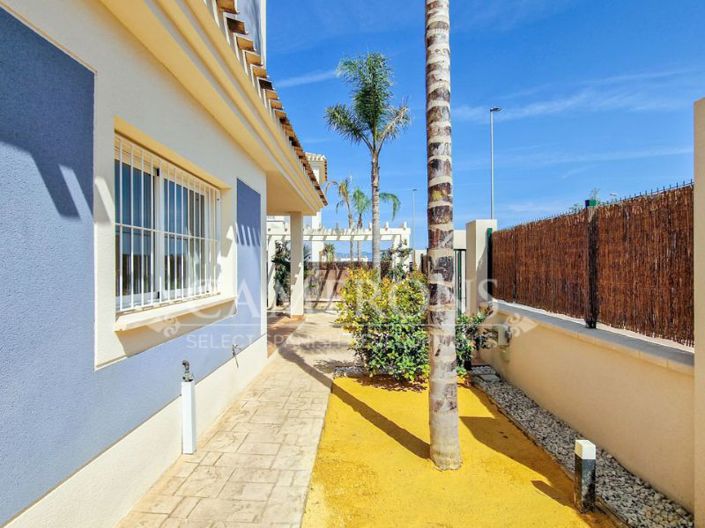 Image No.7-3 Bed Villa for sale