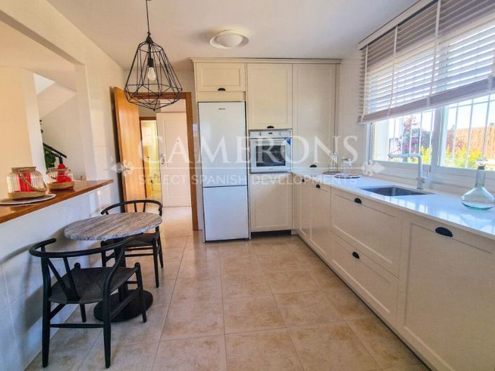 Image No.11-4 Bed Villa for sale