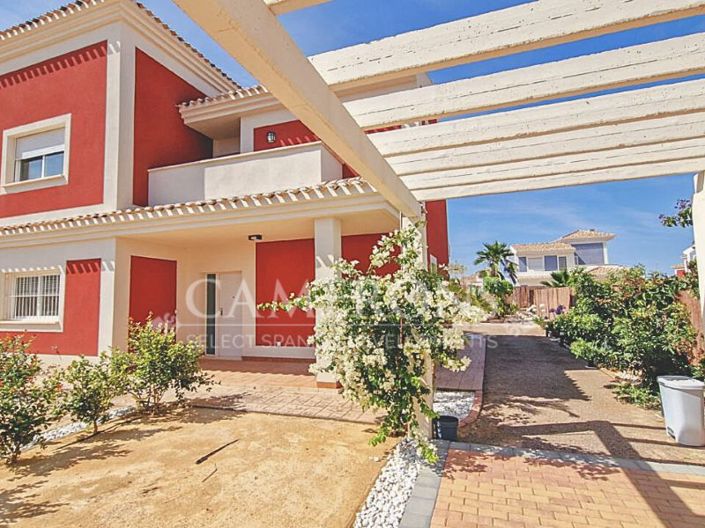 Image No.3-4 Bed Villa for sale