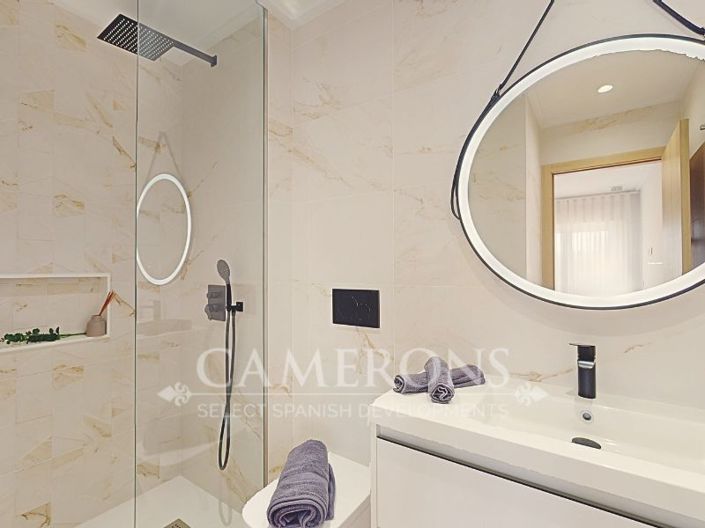 Image No.25-3 Bed Apartment for sale