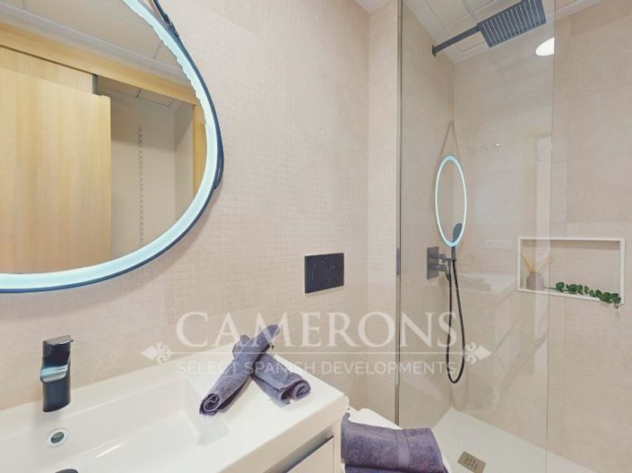 Image No.27-3 Bed Apartment for sale