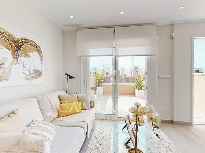 Image No.17-3 Bed Villa for sale