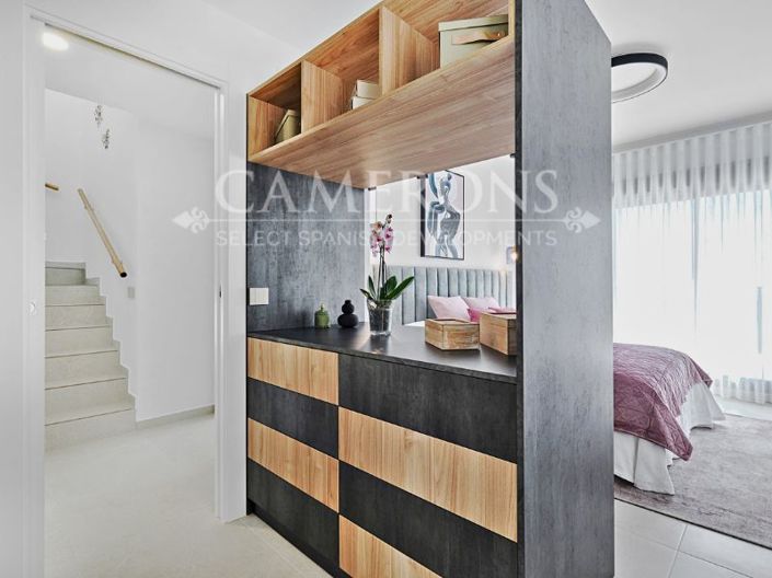 Image No.12-3 Bed Villa for sale