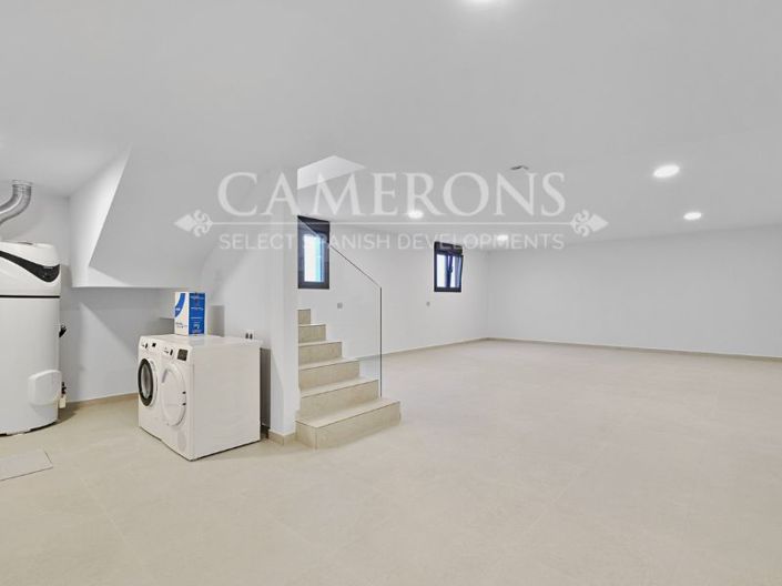 Image No.20-3 Bed Villa for sale