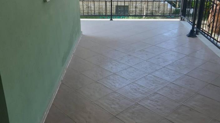 Image No.3-5 Bed House for sale