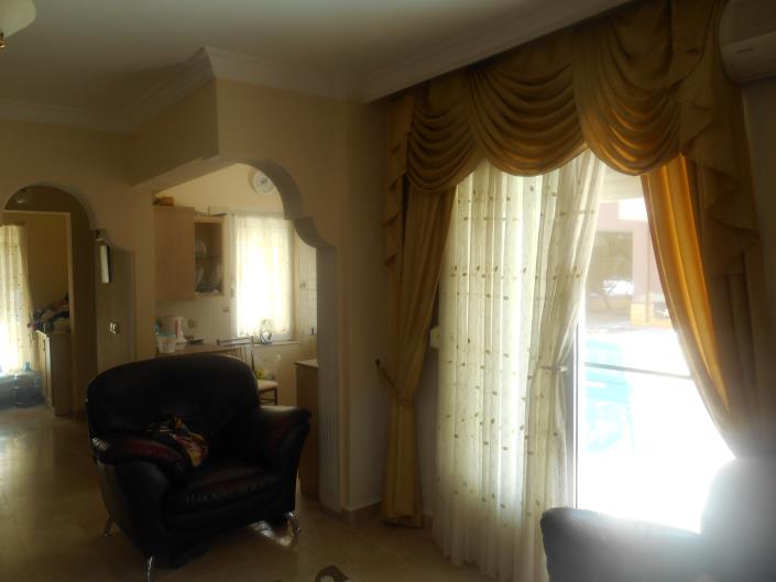 Image No.6-3 Bed House for sale