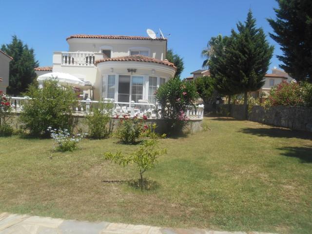 Image No.9-3 Bed Villa / Detached for sale