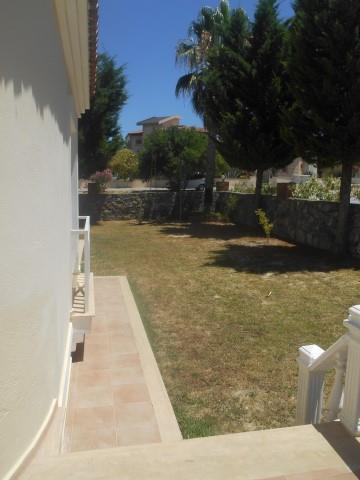 Image No.16-3 Bed Villa / Detached for sale