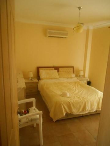 Image No.17-3 Bed Villa / Detached for sale