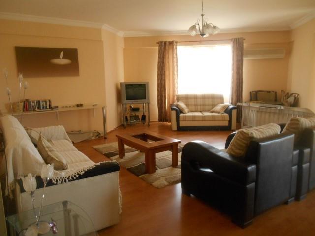 Image No.9-3 Bed Apartment for sale