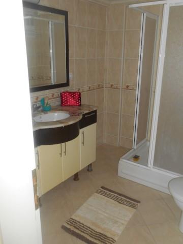 Image No.24-3 Bed Apartment for sale