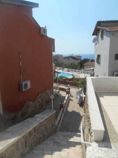 Image No.7-4 Bed House for sale