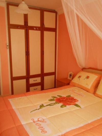 Image No.20-4 Bed House for sale