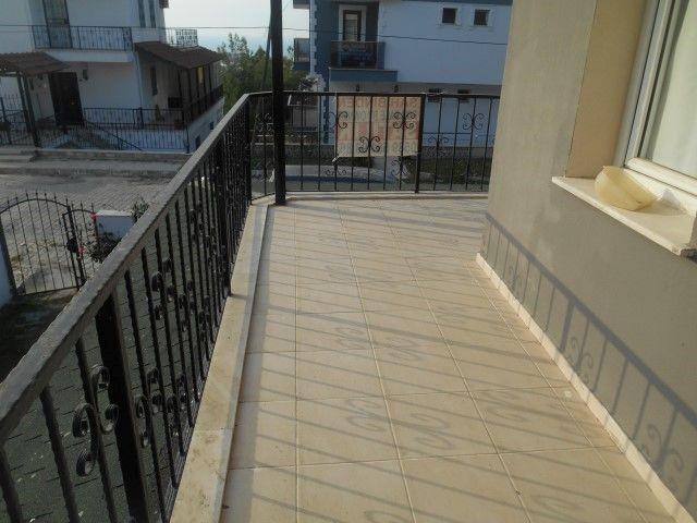 Image No.9-3 Bed House for sale