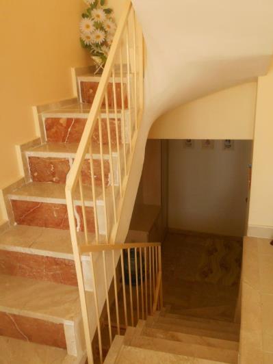 Image No.21-4 Bed House for sale