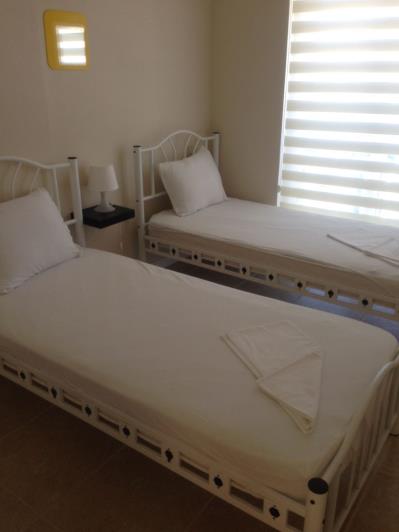 Image No.17-3 Bed House for sale