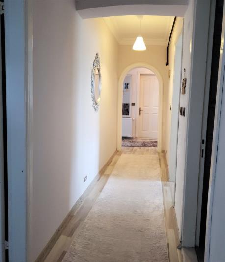 Image No.18-3 Bed Apartment for sale