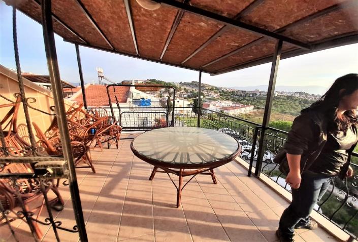 Image No.9-3 Bed House for sale