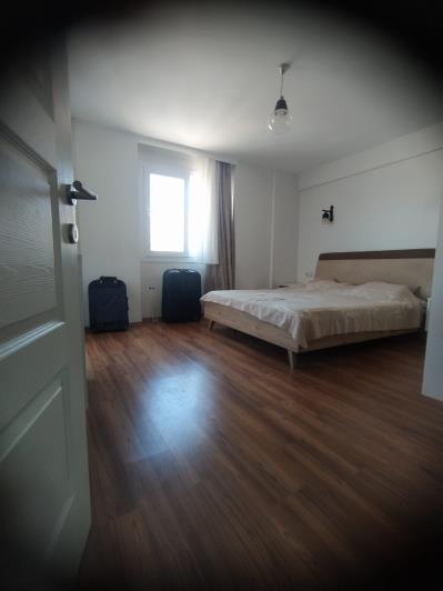 Image No.13-3 Bed Apartment for sale